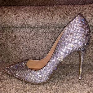 *New* Steve Madden Daisie Pumps Crystal Rhinestone